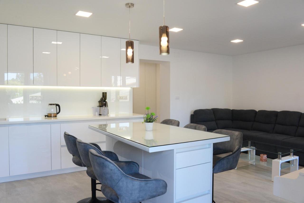 Apartman Milena Solin Esterno foto