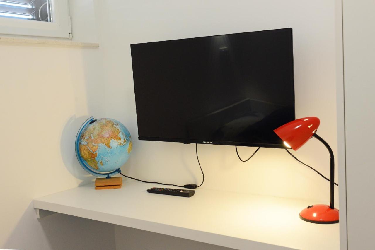 Apartman Milena Solin Esterno foto