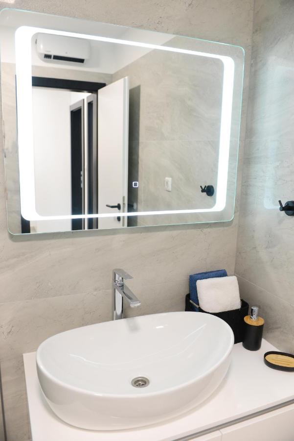 Apartman Milena Solin Esterno foto
